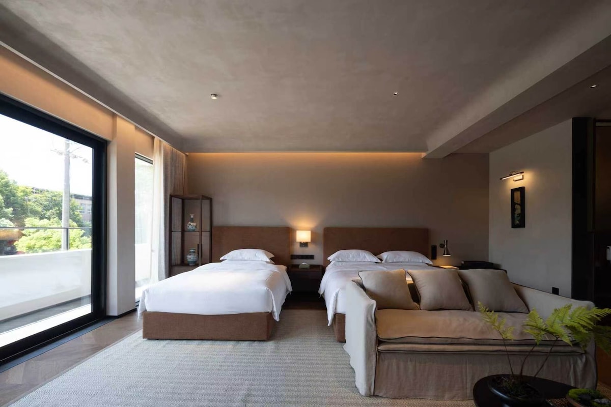 Family Twin Room