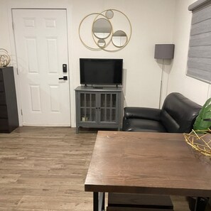 Living area - Vrbo Property (Grand Prairie)