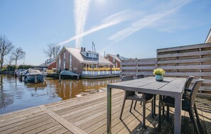 Outdoor dining - 3 bedroom gorgeous home in Uitgeest (Uitgeest)