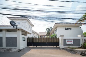 Exterior - Cove Aphrodite Residence (Kota Jakarta Selatan)