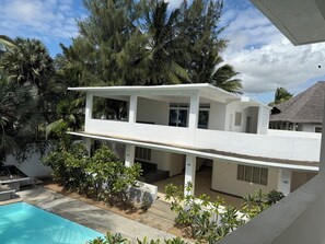 Exterior - Eden Twin Villas : Charming 3-bedroom Beach Villas with pool by the Indian Ocean (Mambrui)