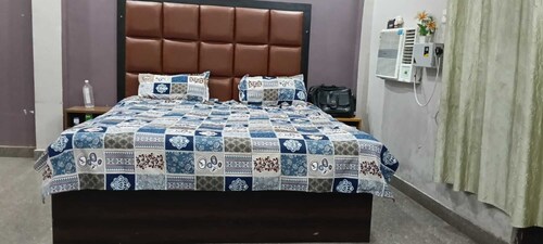 The Singh Hotel