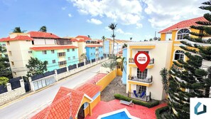 Exterior - Walk to Beach Dining Shops Nightlife Pool-view Fun (Punta Cana)