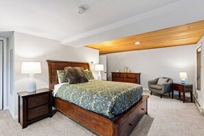 3 Schlafzimmer, Reisekinderbett, kostenloses WLAN, Bettwäsche