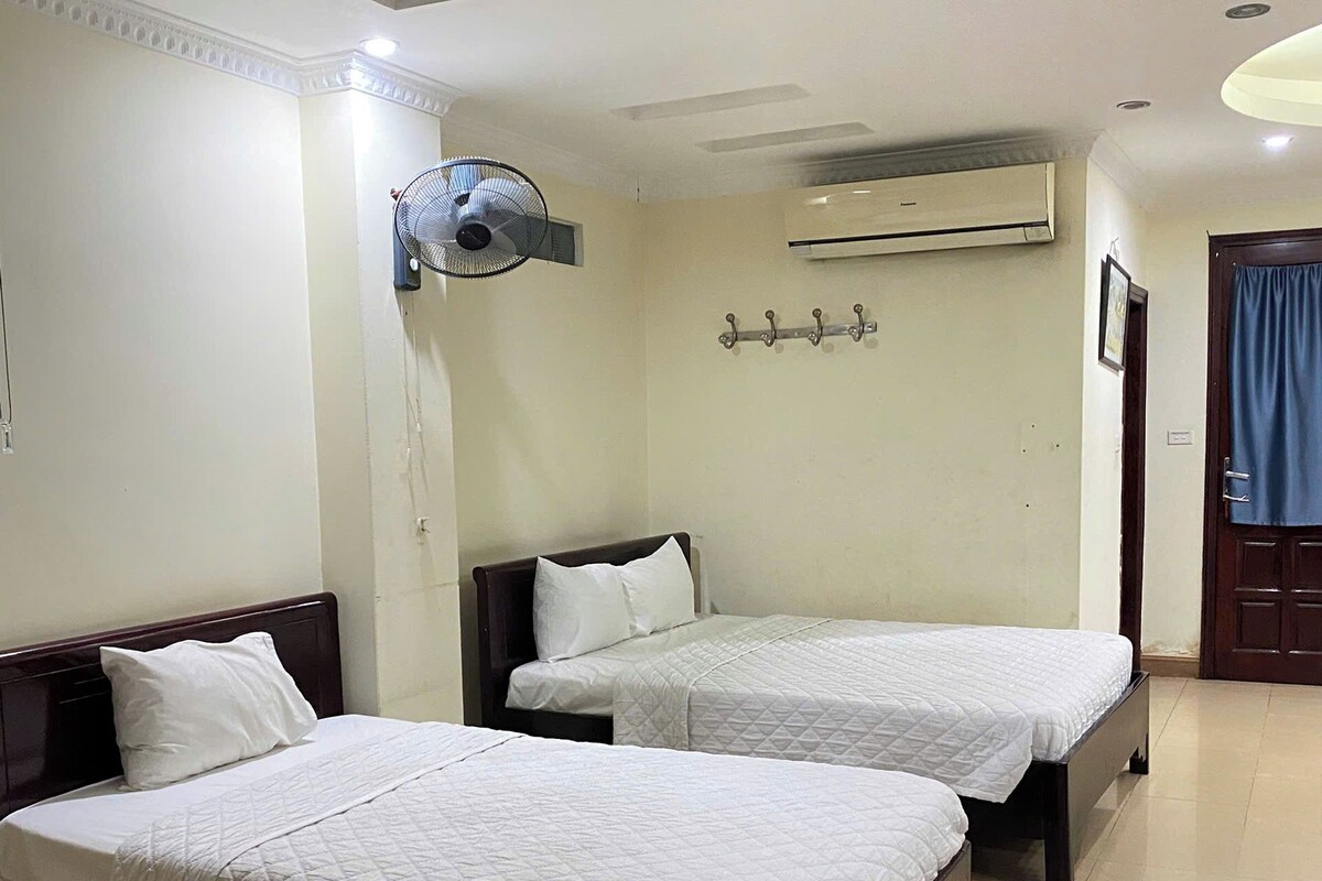 Family Double or Twin Room, Private Bathroom
