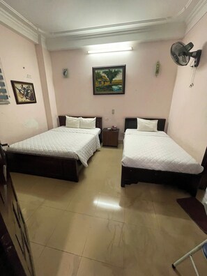Family Double or Twin Room, Private Bathroom - Ruby Luxury Hotel (Cau Giay)