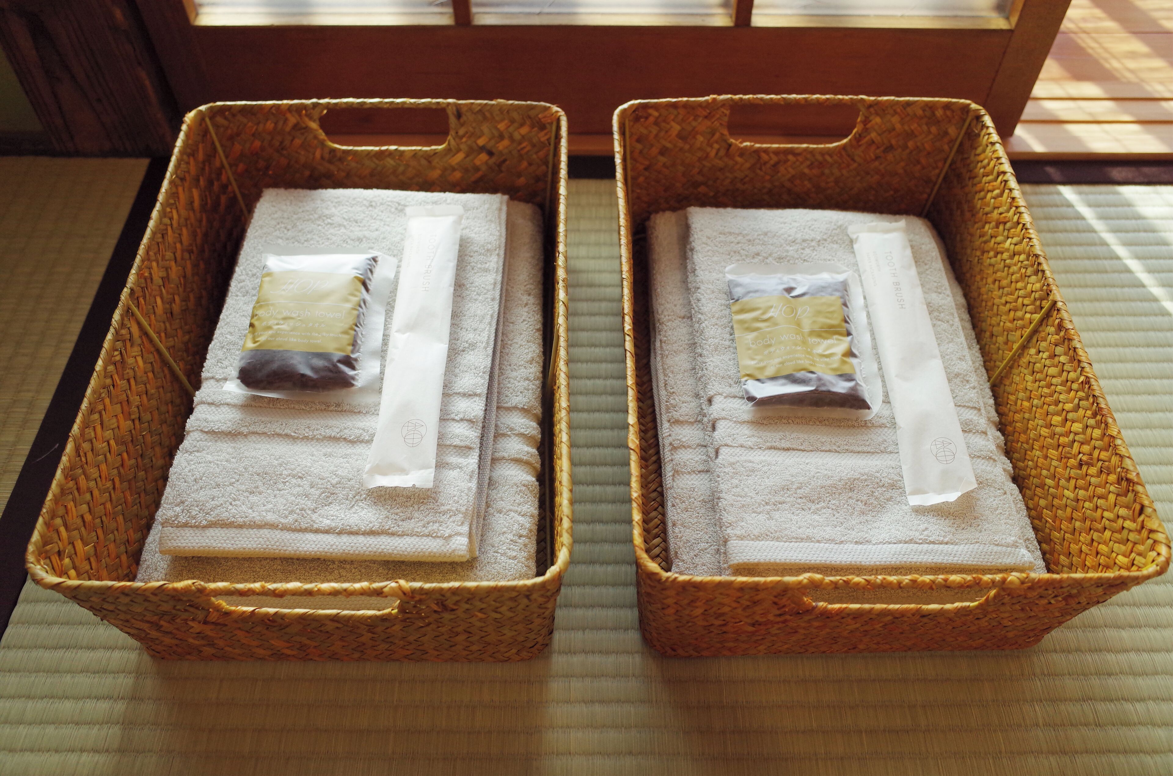 Bathroom amenities