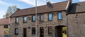 Berwick - Close to town, bridges and train station
