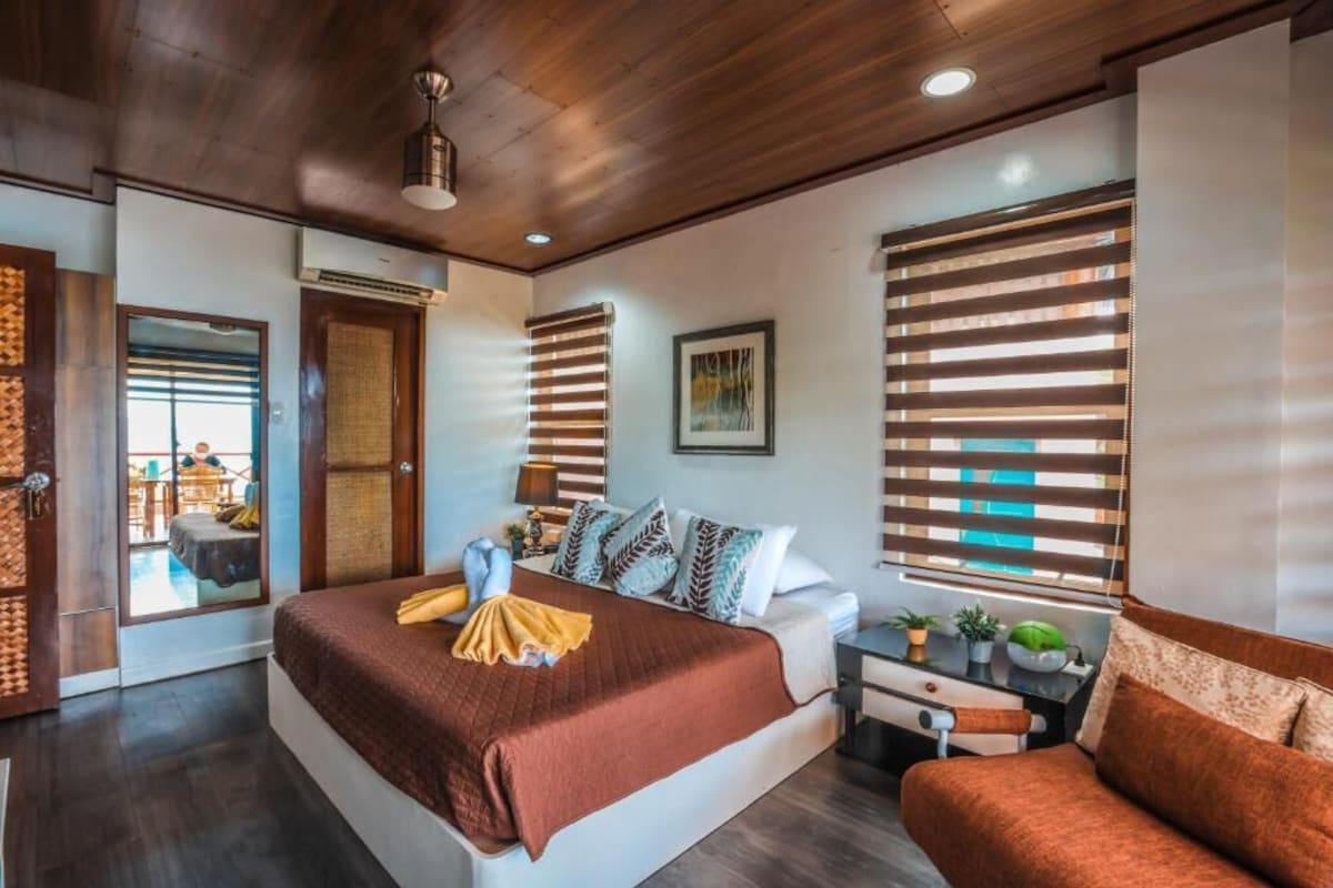 Superior Villa, Balcony, Lake View | Free WiFi