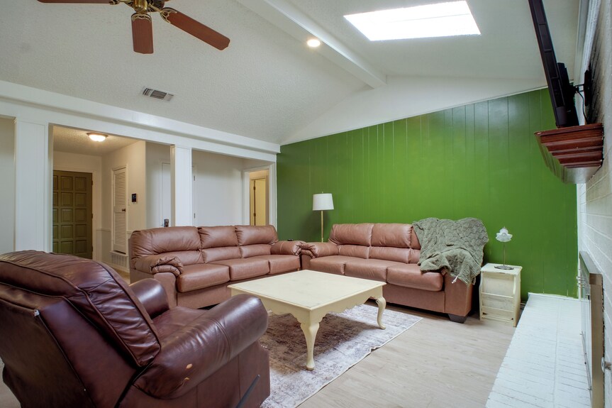 5 Mi To Texas Tech! Townhome W/ Patio & Grill - TEXAS TECH UNIVERSITY, Lubbock