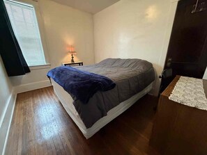 Room - Cozy & Quiet Home in Utica - Room 1 (Utica)