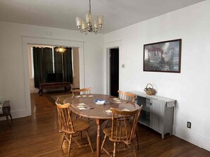 Dining - Cozy & Quiet Home in Utica - Room 1 (Utica)