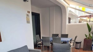 Outdoor dining - Tenerife Paradise With Heated Pool (Adeje)