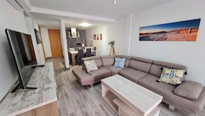 Living area - Tenerife Paradise With Heated Pool (Adeje)