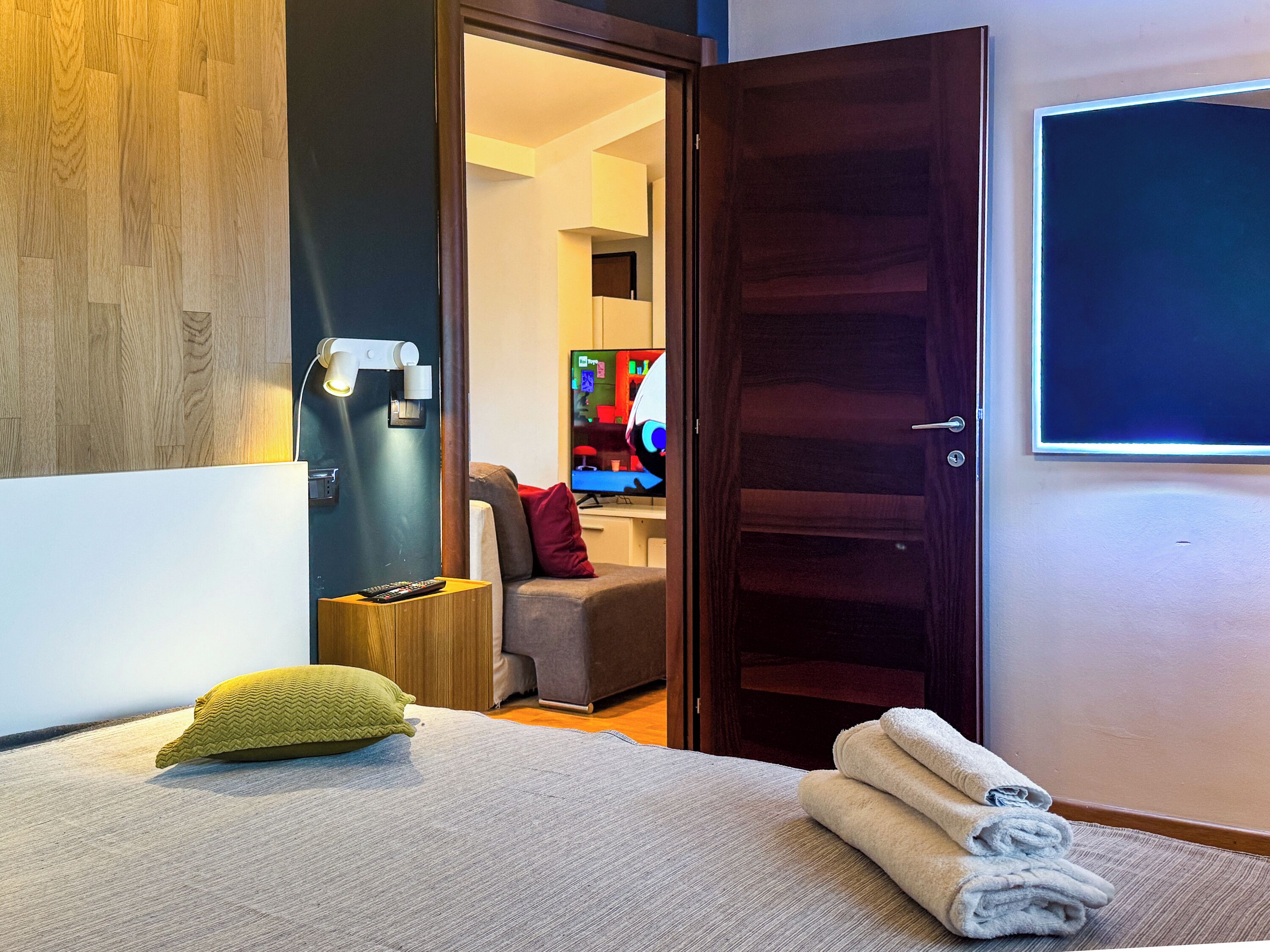 Apartment, Balcony, City View | WiFi (free)