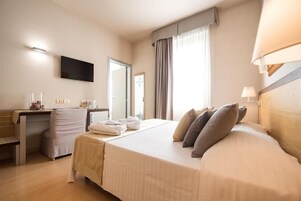 Double or Twin Room, City View | WiFi (free)