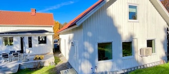 Casa Lumière Forest Hall A Cozy Family Home