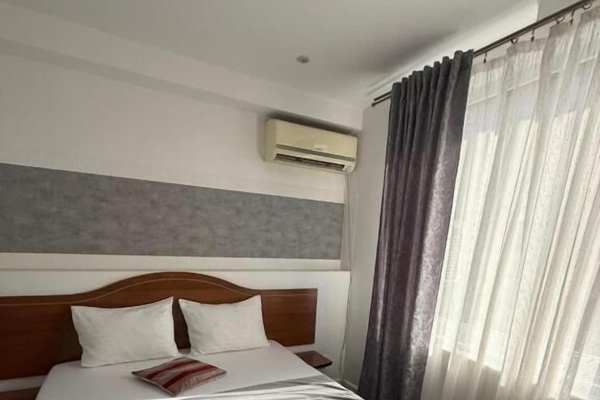 Quarto casal, sacada | Wi-Fi de cortesia