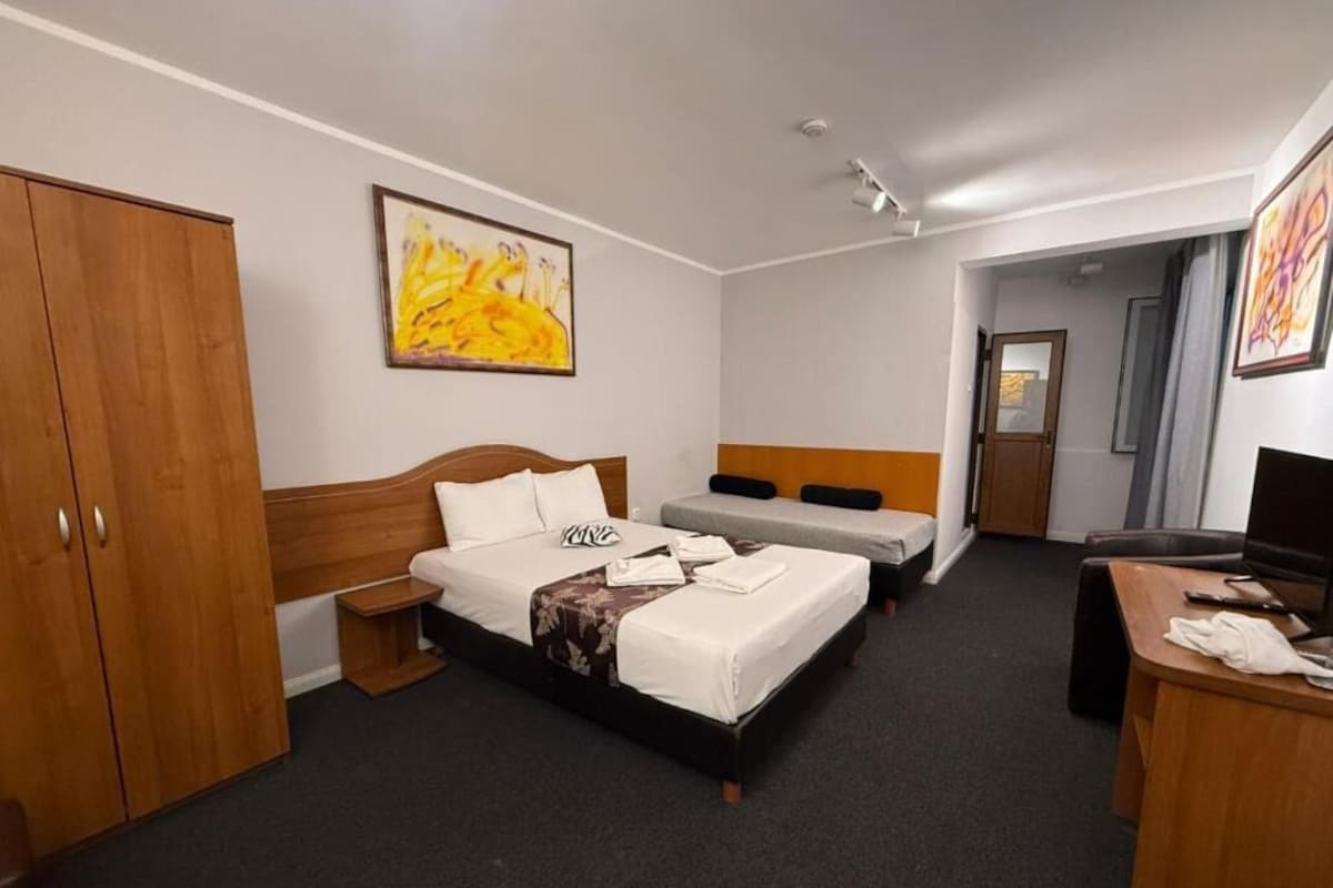 Quarto triplo luxo | Wi-Fi de cortesia