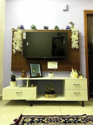 Interior - Voyaraz Arka Living 1BHK couple, work, family| 404 (Bengaluru)