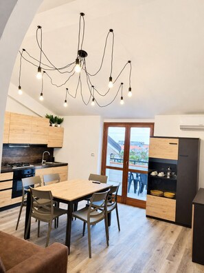 Dining - Cozy Stay near Torre Talao & Historic Centre (Scalea)