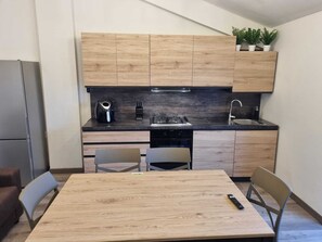 Fridge, microwave, dishwasher - Cozy Stay near Torre Talao & Historic Centre (Scalea)