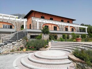 Basic Apartment, Sea View | Property grounds - l'incanto dell'incanto (Campania)