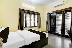 Deluxe Double or Twin Room, City View - Hotel Elite Stay (Kolkata)