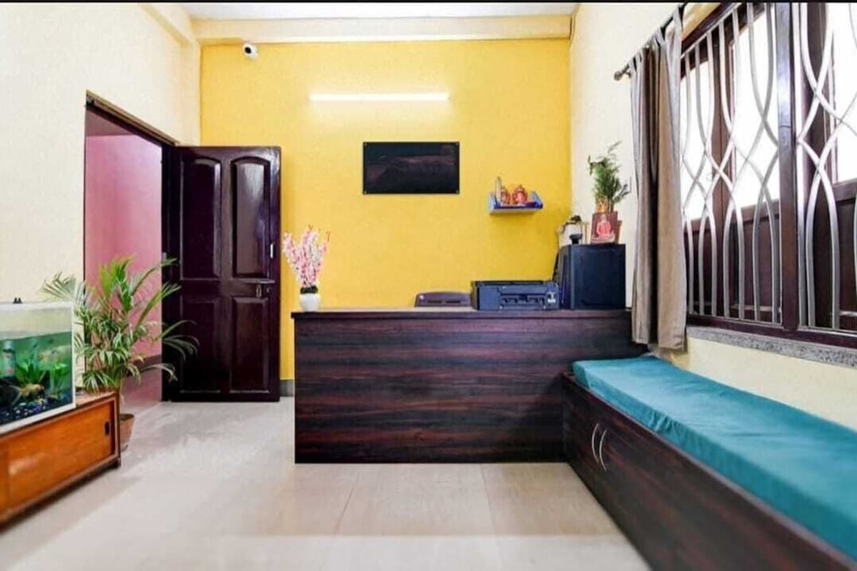 Deluxe Double or Twin Room, City View | Lobby