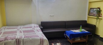 Cozy 1-bedroom house in peaceful Kathwara perfect for relaxing stays