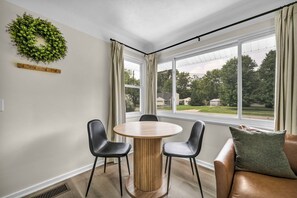 Dineren