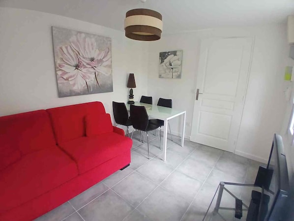 Smart TV - Vrbo Property (Lagny-sur-Marne)