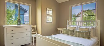 Sweetwater Retreat - Pet Friendly!