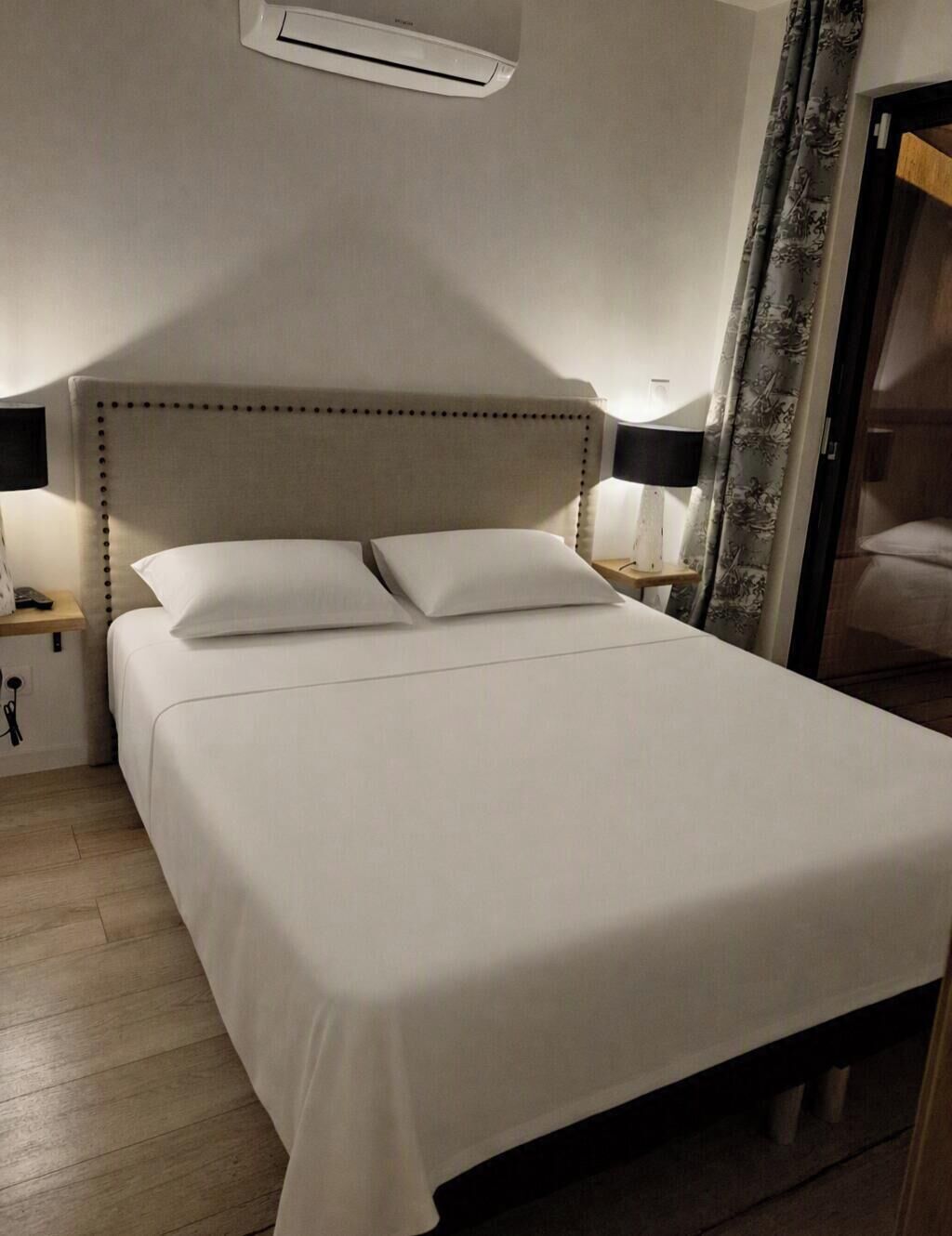 Iron/ironing board, travel crib, WiFi (free), bed sheets