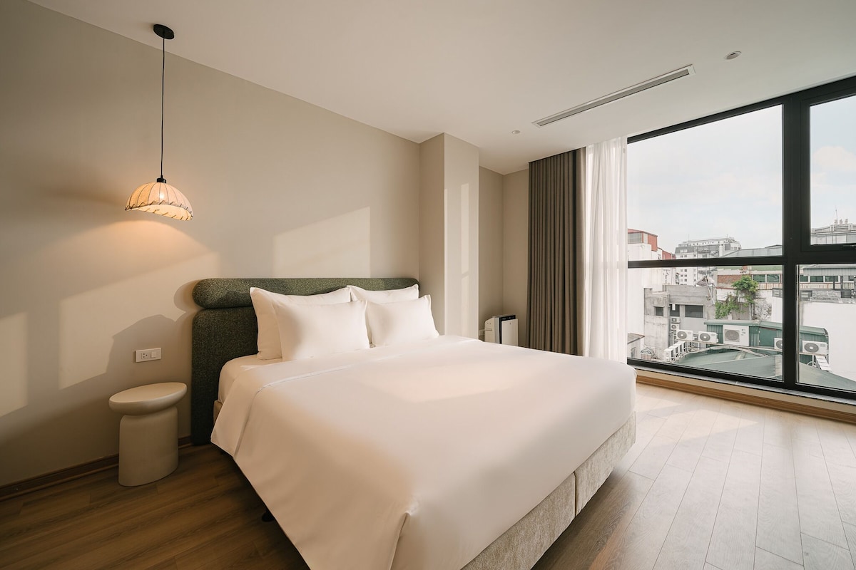 Luxury Apartment, 2 Bedrooms, City View | In-room safe, desk, laptop workspace, soundproofing