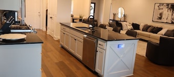 Bristol Retreat! Spacious Family Home 7 Miles from Bryant-Denny