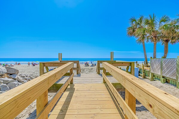 Strand