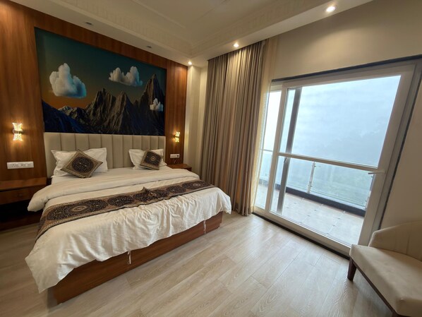 ห้องพรีเมียม, ระเบียง, วิวภูเขา