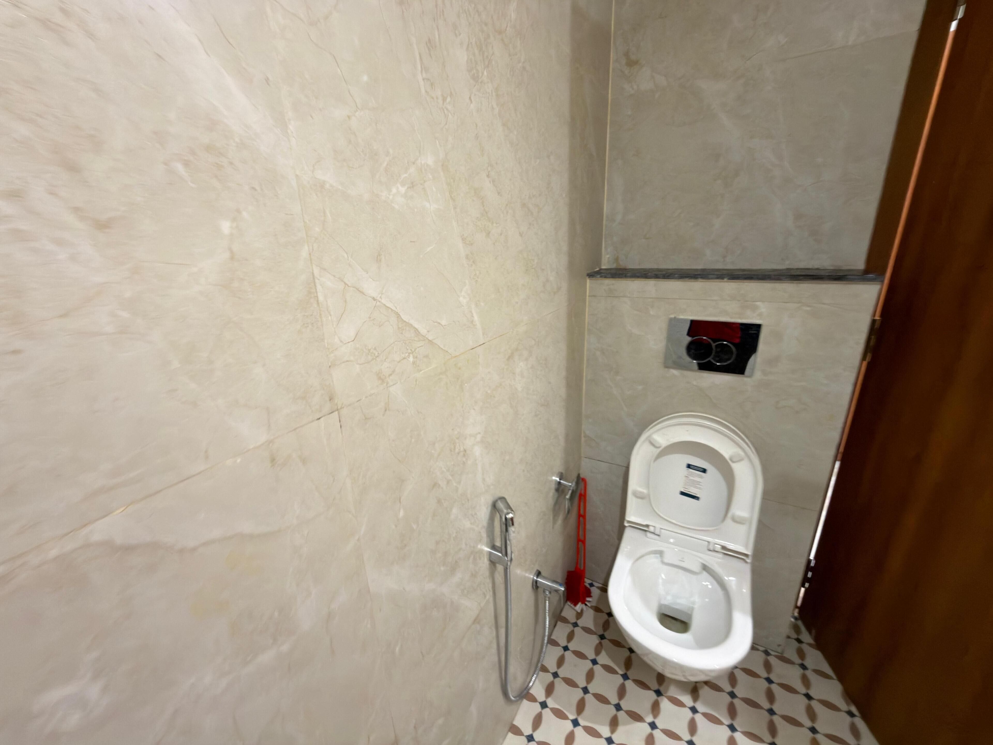 Premium Room, Balcony, Mountain View | Bathroom | Shower, free toiletries, hair dryer, slippers