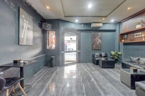 Unclassified image, 4 of 35, button - Cozy Hotel By CQA (Kota Jakarta Barat)