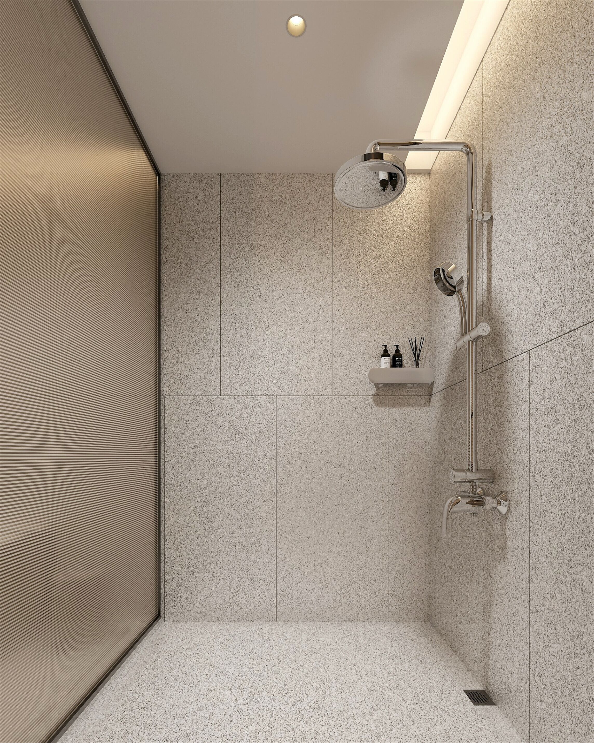Un baño moderno con ducha, un estante con artículos de aseo y una pared con textura.