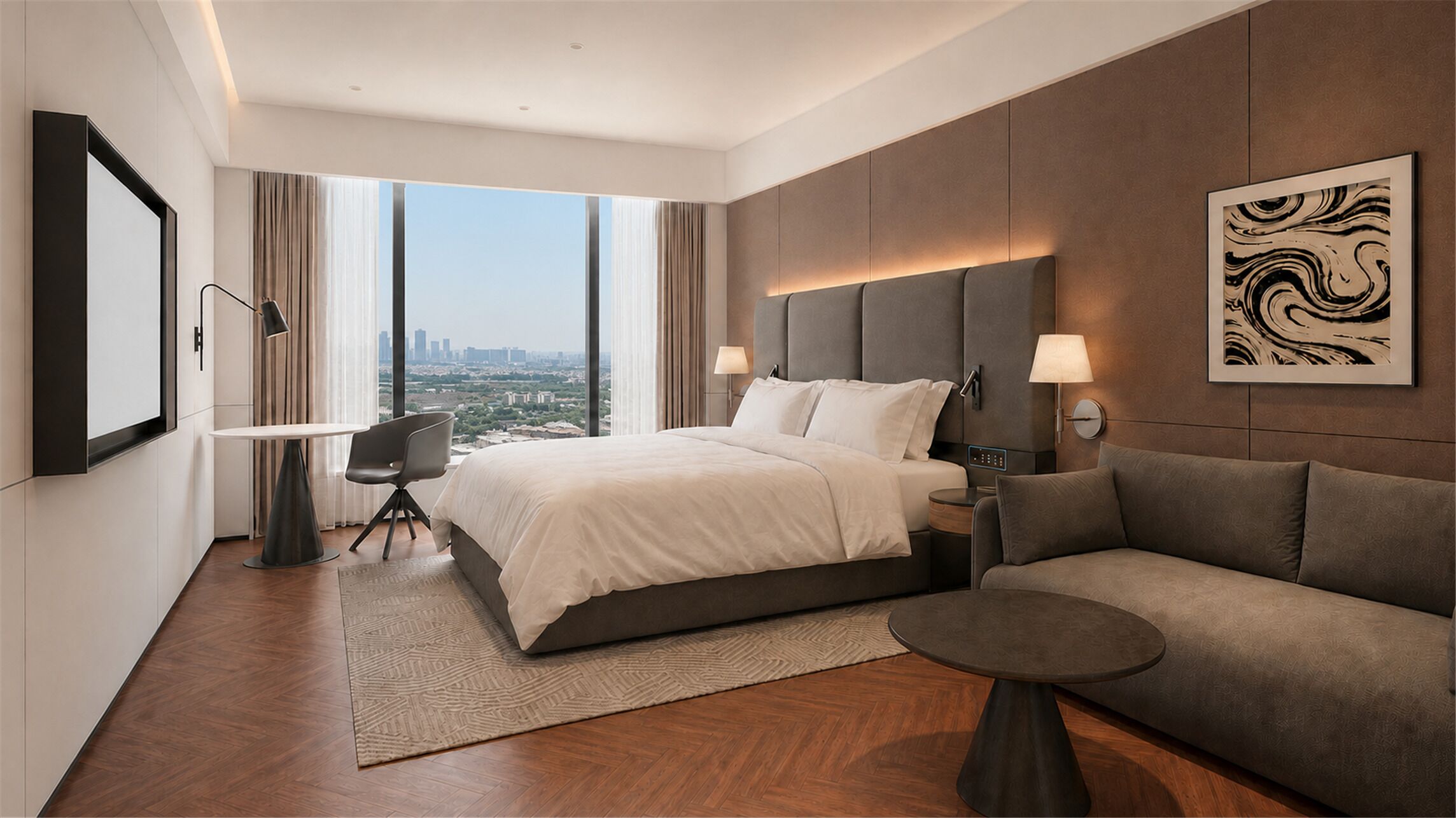 Ein modernes Hotelzimmer mit einem großen Bett, einer Sitzecke, einem kleinen Tisch und Blick auf die Stadt.