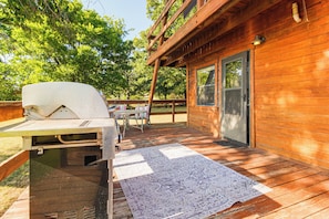 House (2 Bedrooms) | Interior - Lake View of Tenkiller State Park (Vian)