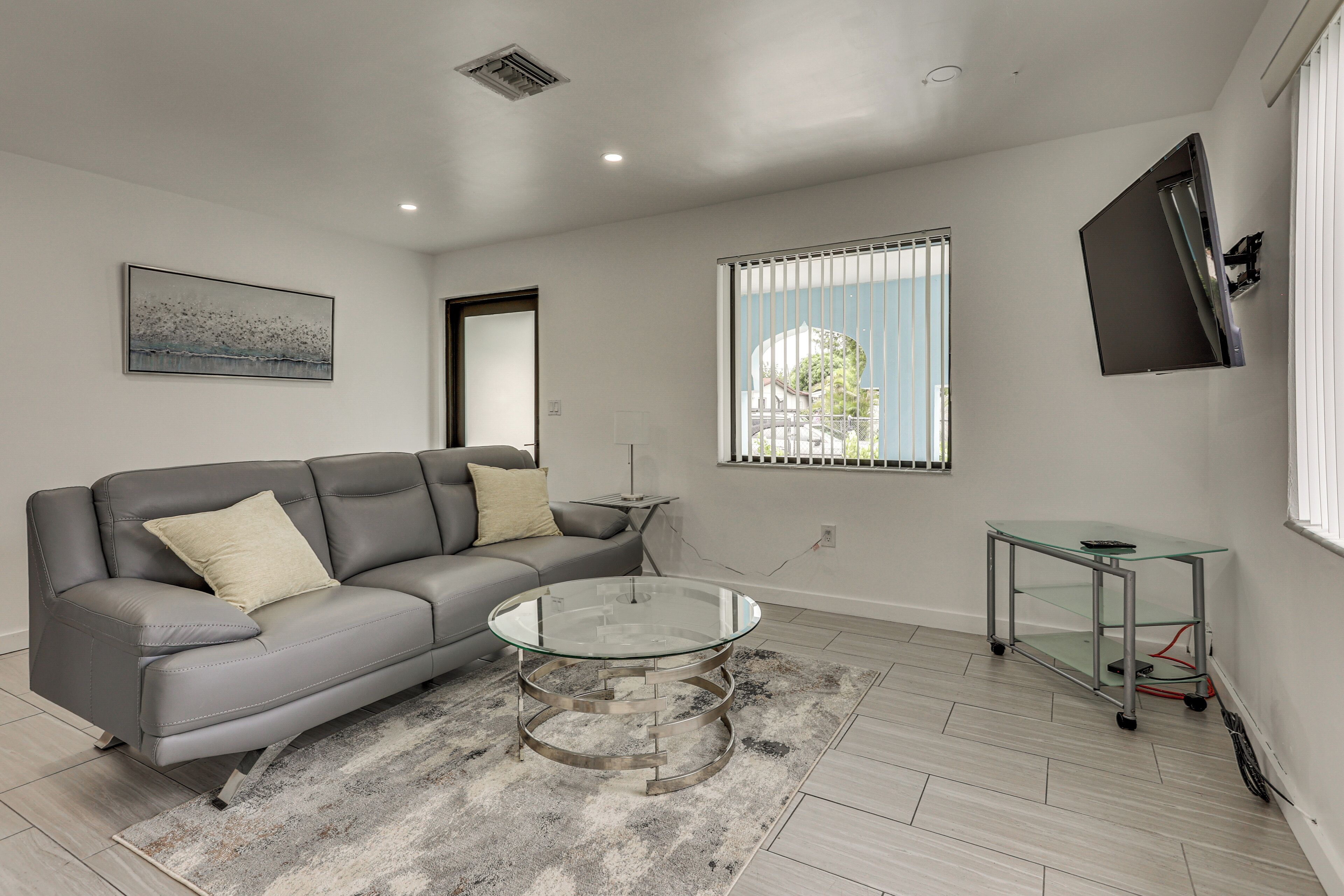 House (1 Bedroom) | Interior