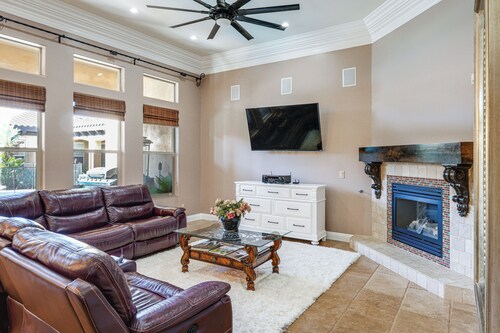 Bakersfield Guest Suite, 11 Mi to Dtwn!