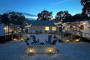 Casa (2 Bedrooms) | Interior