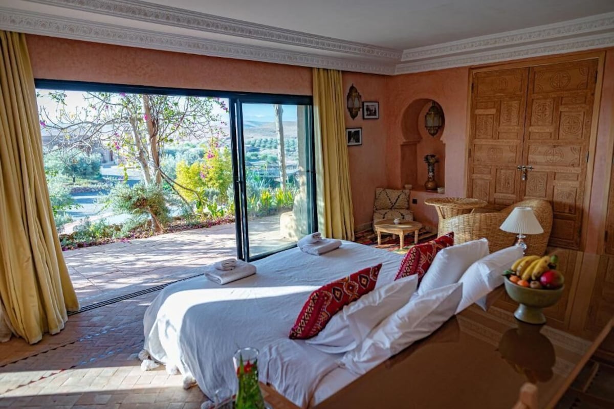 Deluxe Double Room, Balcony, Garden View