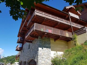 Esterni