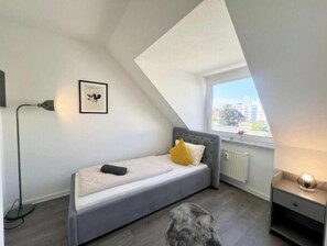 Room - Small, centrally located apartment in Bremerhaven (Bremerhaven)