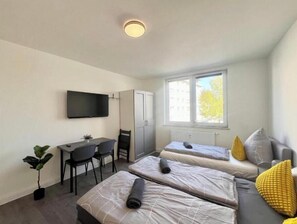 Room - Small, centrally located apartment in Bremerhaven (Bremerhaven)